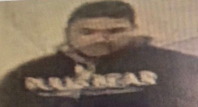 Difunden imagen de presunto asaltante del Deprimido Mixcoac