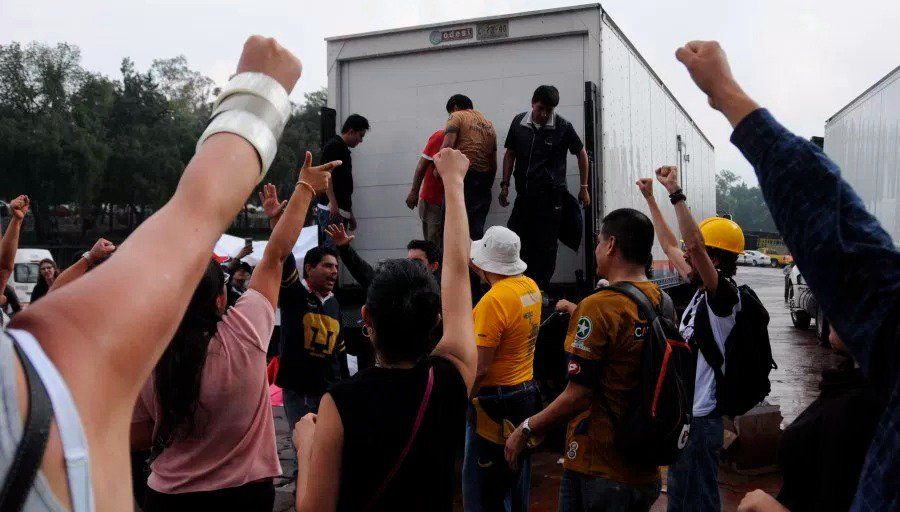 UNAM retoma control de centro de acopio