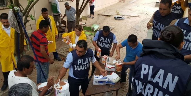 Habilitan escuelas como albergues en BCS por Lidia