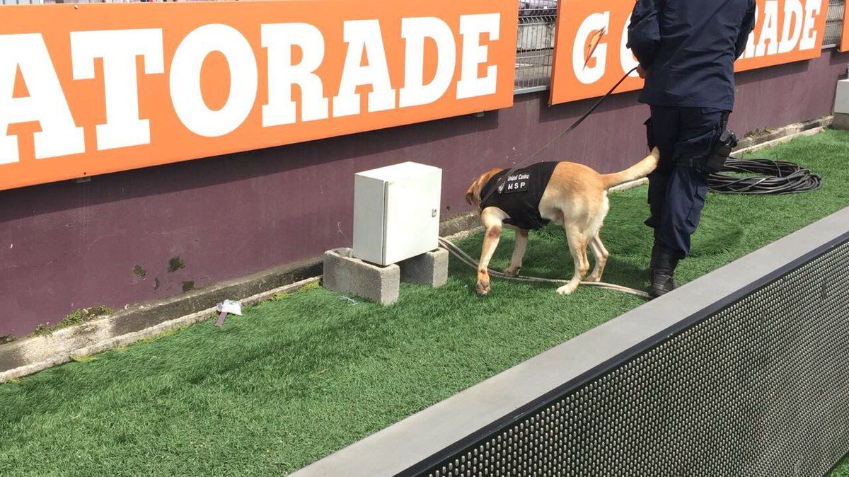 Suspenden juego de Saprissa por amenaza de bomba - amenaza-de-bomba-saprissa-2