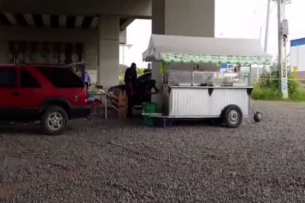 Asesinan a balazos a taquero y comensal en Guanajuato