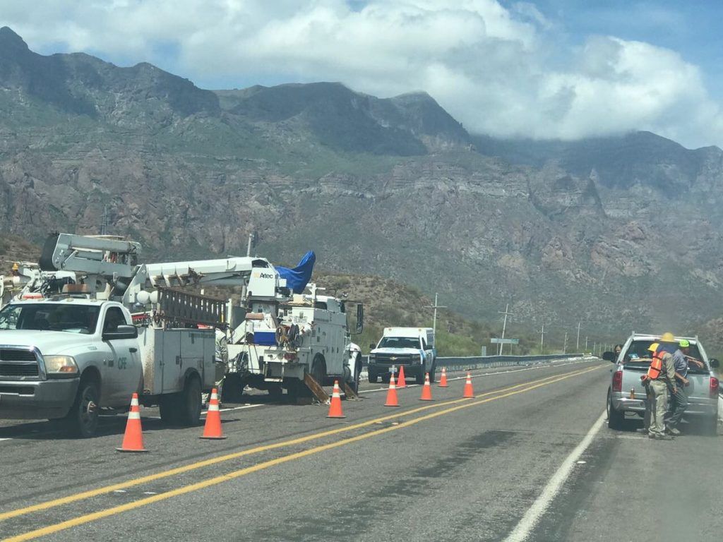 CFE restablece 99 por ciento del servicio en BCS tras Lidia - cfe-bcs2-1024x768