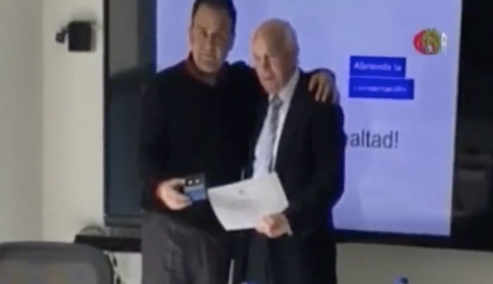 Grupo Fórmula entrega el reconocimiento a la lealtad Grupo Fórmula entrega el reconocimiento a la lealtad