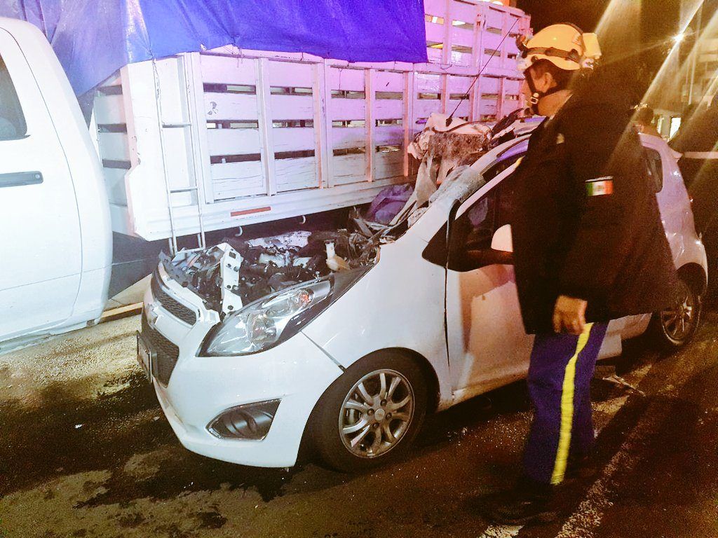 Choque deja tres muertos frente al Metro Chabacano - choque-metro-chabacano2-1-1024x768