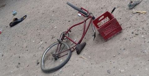 Tren a mata a ciclista en Gómez Palacio