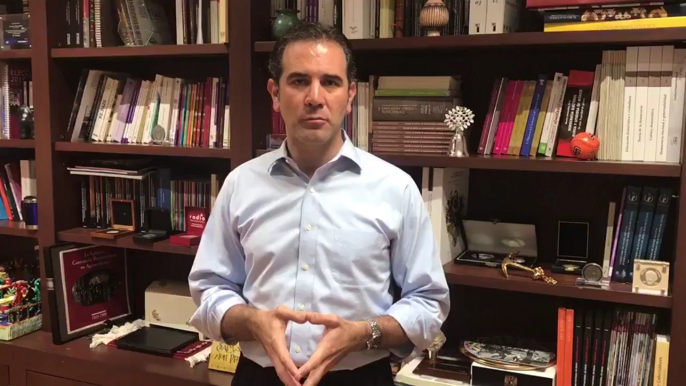 Hay una vía para que partidos políticos destinen recursos a damnificados: INE Hay una vía para que partidos políticos destinen recursos a damnificados: INE