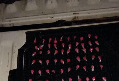 Detienen a sujeto con 110 dosis de cristal