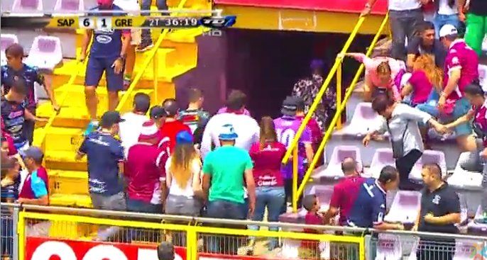 Suspenden juego de Saprissa por amenaza de bomba