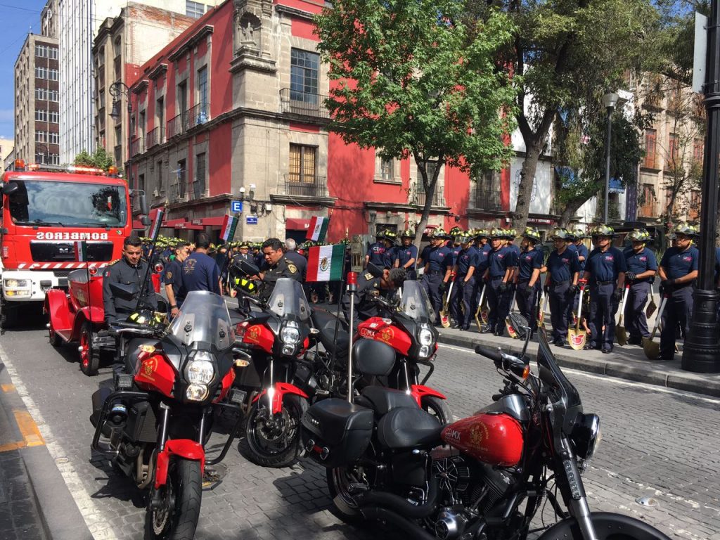 Concluye el Desfile Militar del 207 aniversario de la Independencia de México - dm12-1024x768
