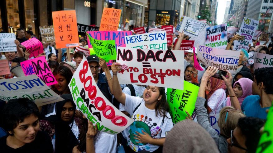 NY presentará demanda para proteger a beneficiarios de DACA NY presentará demanda para proteger a beneficiarios de DACA