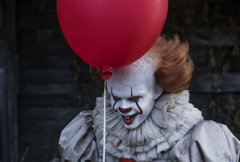 “Eso” reconquista el primer puesto en la taquilla del fin de semana