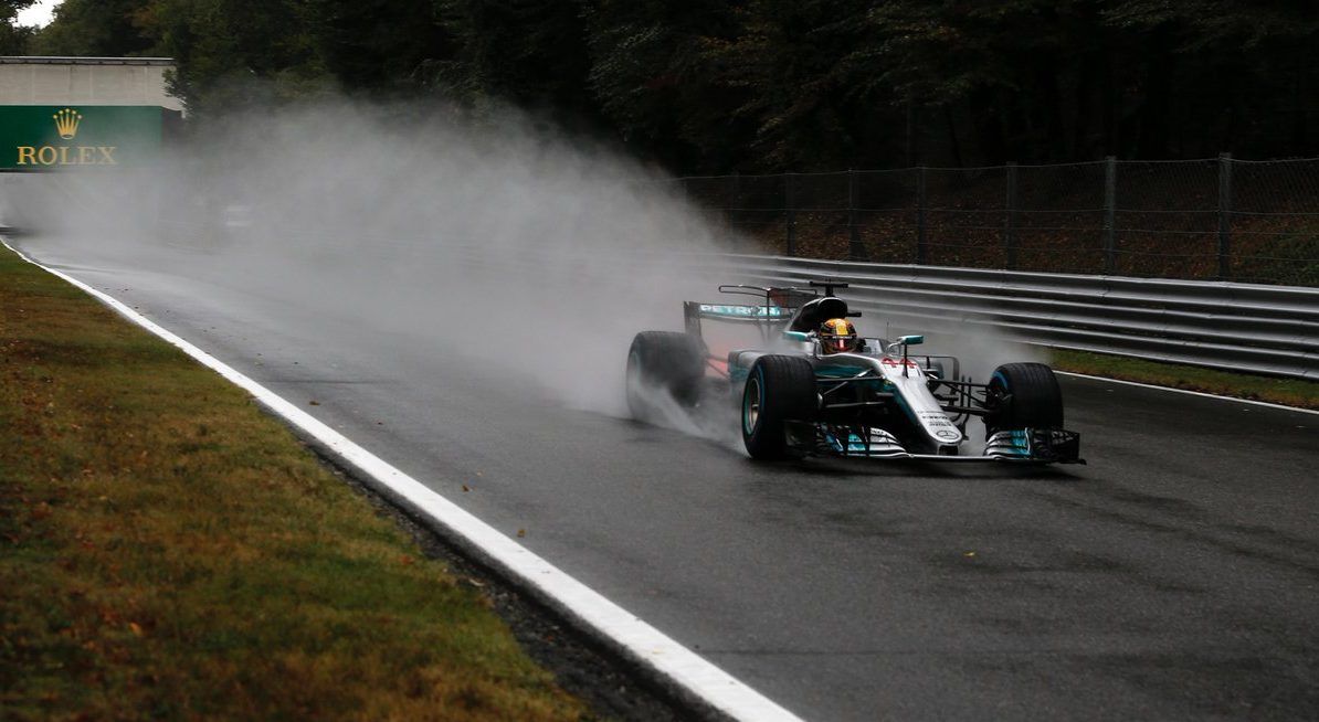 Lluvia retrasa práctica del GP de Italia