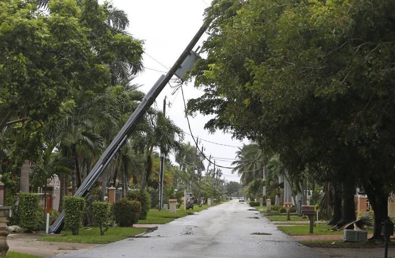 Irma se degrada a tormenta tropical - florida-irma-9