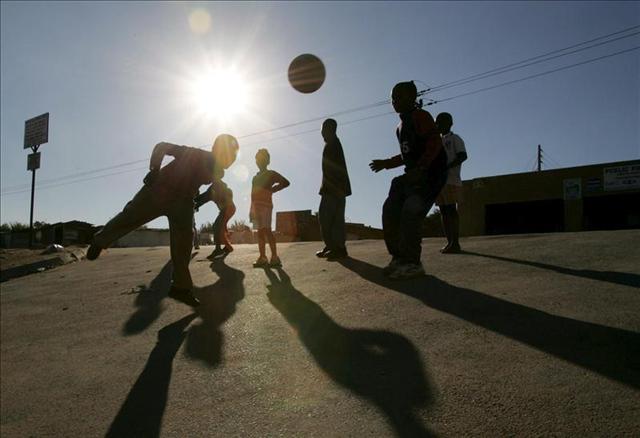 Balean a dos personas durante torneo callejero de futbol