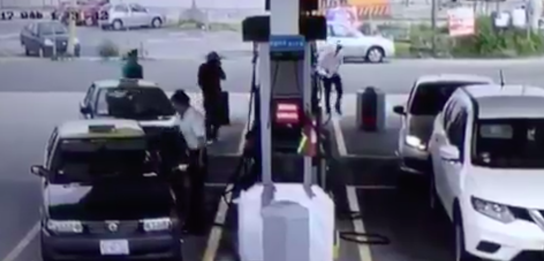 #Video Asaltan gasolinera en Puebla