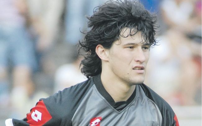 Asesinan a exfutbolista en entrenamiento - goran-lenac