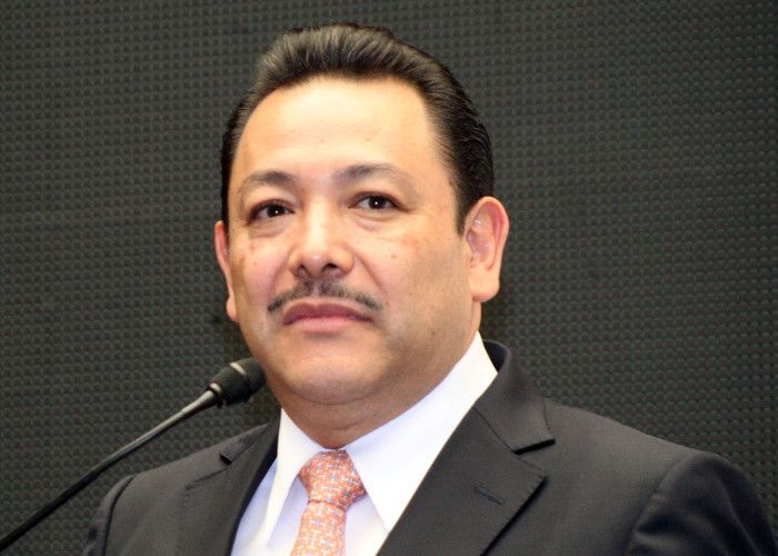 Renuncia Héctor Serrano, secretario de Movilidad de la CDMX