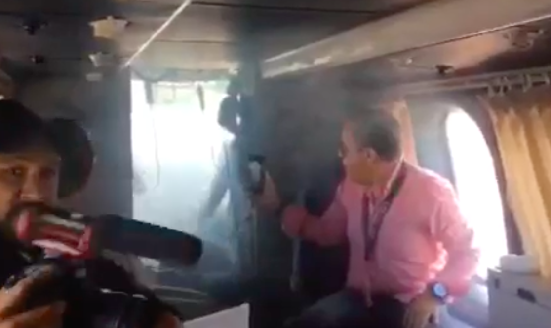 La CNTE intenta derribar helicóptero de periodistas en evento de EPN en Oaxaca