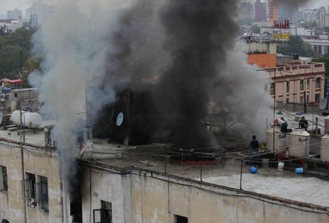 Controlan incendio en el Centro
