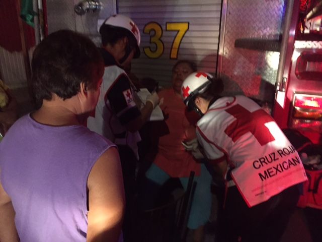 Corto circuito provoca incendio en Monterrey - incendio-mty-el-horizonte-2