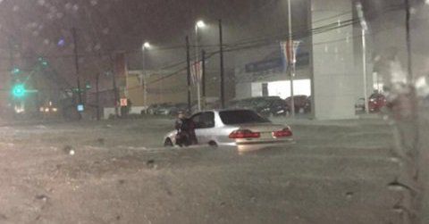 Lluvias provocan inundaciones en Monterrey - inundaciones-monterrey-3