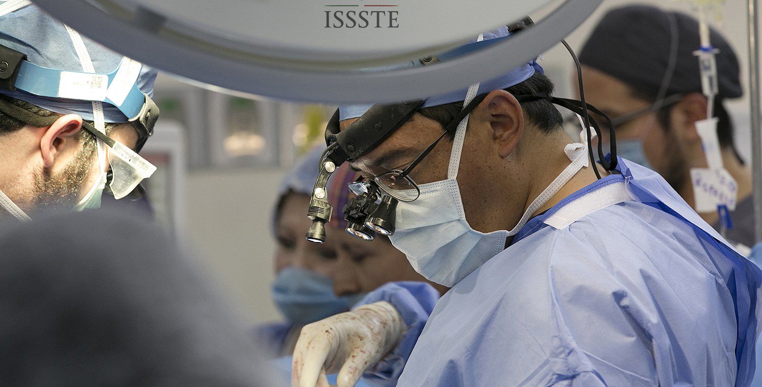 Cirujanos del ISSSTE realizaban transplante de riñón durante sismo - issste-sismo