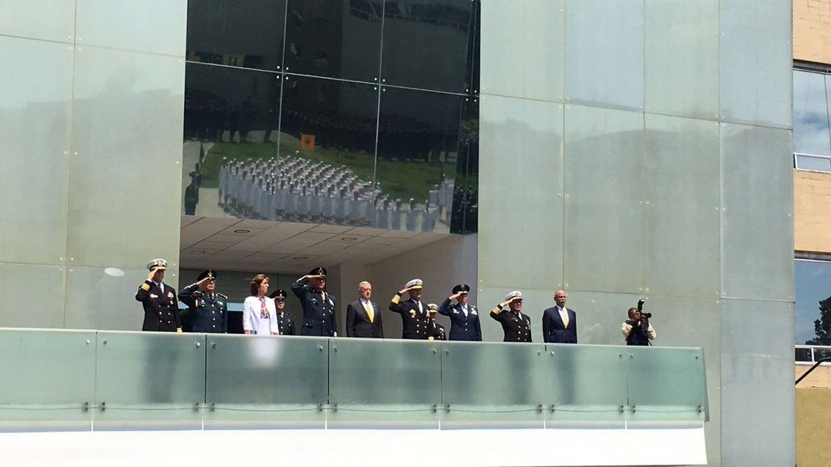 Fuerzas Armadas reciben a James Mattis por fiestas patrias - james-mattis-mexico-2