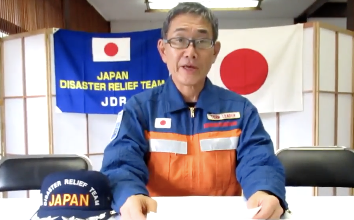 Se despiden los rescatistas japoneses