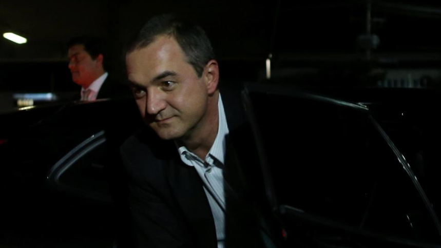 Expresidente de empacadora de carne brasileña se entrega a las autoridades