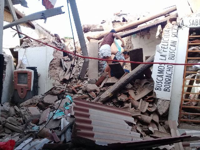 México ya no enviará ayuda a Texas tras sismo y el huracán Katia - juchitán-temblor-2