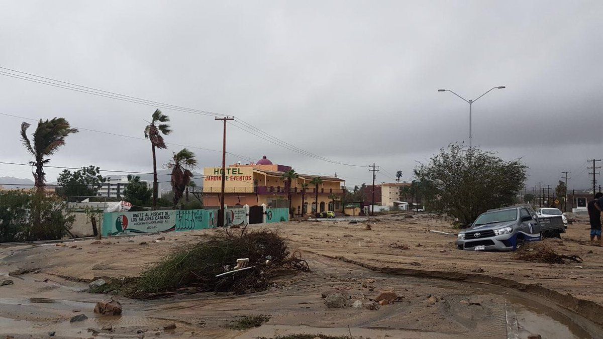 Lidia deja cuatro muertos en Los Cabos