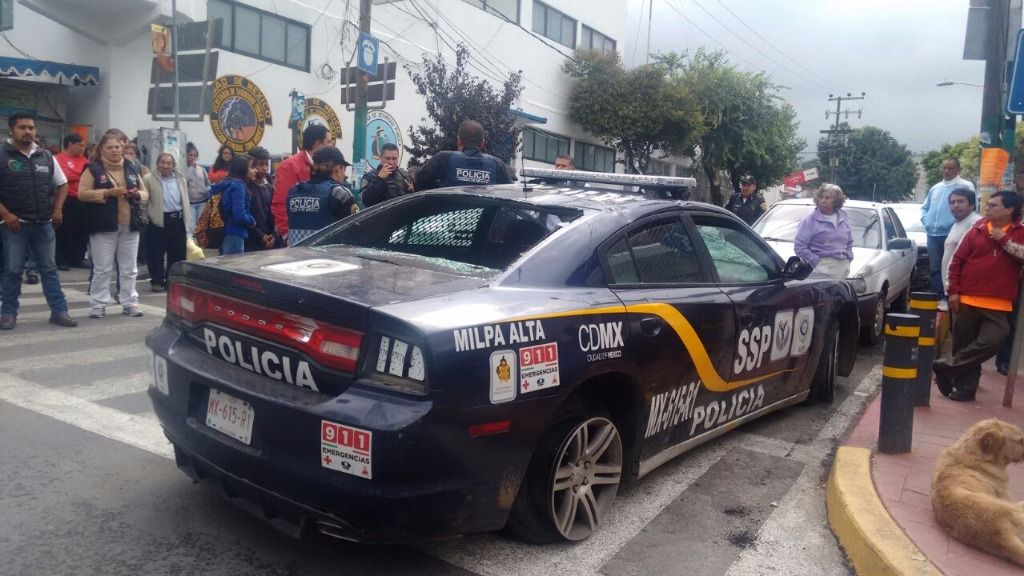 Intentan linchar a hombre en Milpa Alta y destruyen patrulla