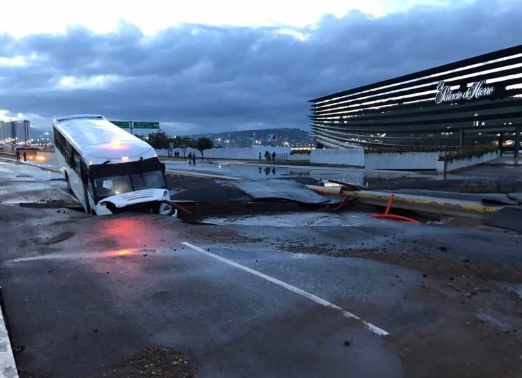 Lluvias dejan un muerto en Querétaro