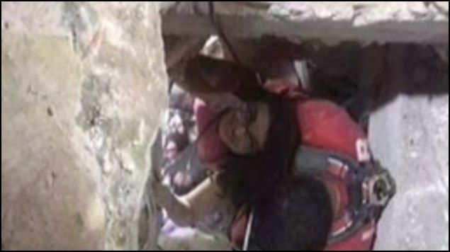 Lucía Zamora pasó 36 horas bajo los escombros - lucía-sismo