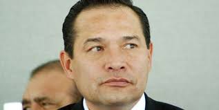 Familia de secretario de Sedesol vendía gasolina robada - luis-enrique-miranda