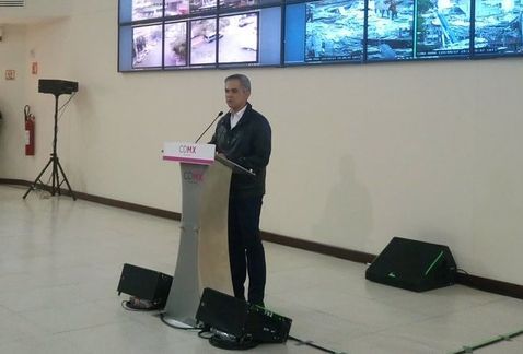 Gobierno capitalino condonará pago de trámites por sismo - mancera-5