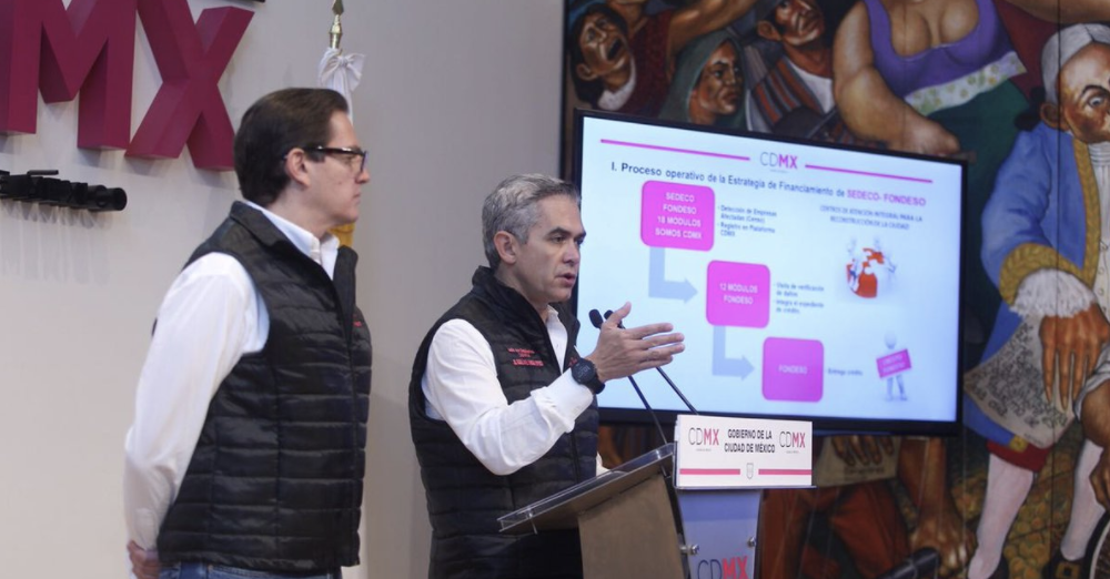 Mancera anuncia programa de créditos para negocios afectados