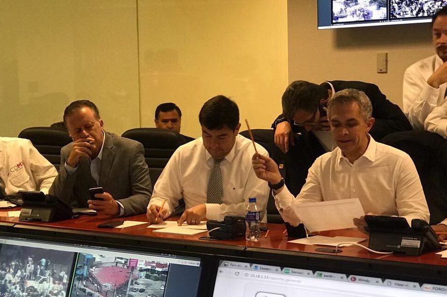 No hay reporte de muertos, pero no los podemos descartar: Mancera