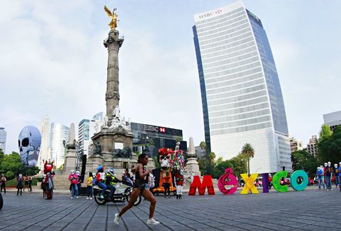 Más del 15 por ciento no terminó el Maratón de la Ciudad de México - maraton-mx