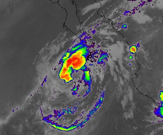 Levantan suspensión de clases en BCS tras debilitamiento de Norma