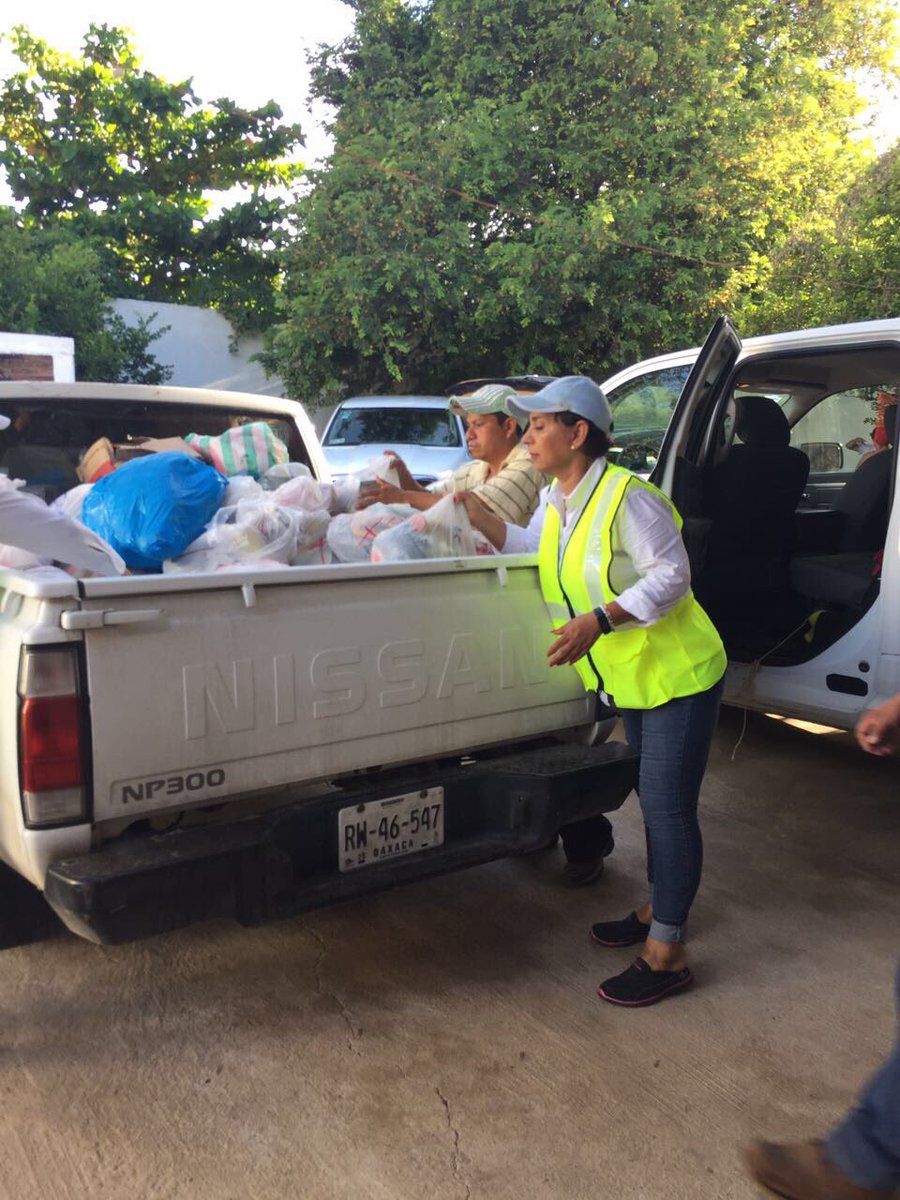 Llega ayuda humanitaria a Niltepec