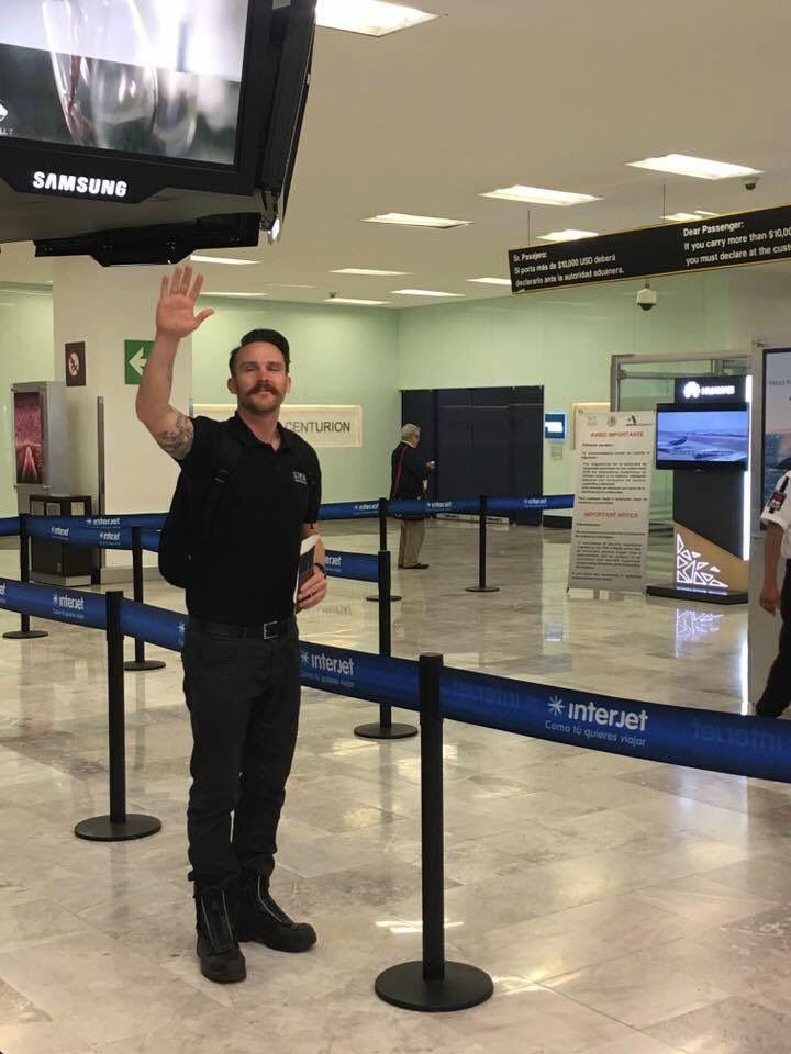 Ahora soy mexicano: bombero inglés que vino a México tras sismo - paul-fitz