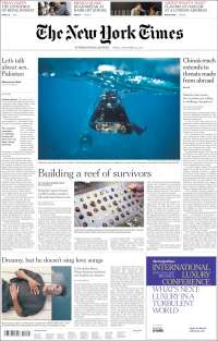 Rescates y partidos políticos en las portadas del viernes - periodicos-4