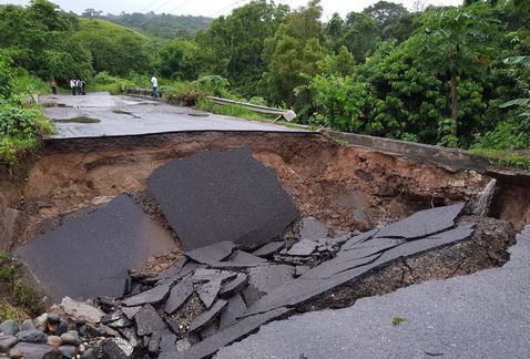 Katia deja al menos ocho deslaves en Puebla - puebla-acatenoargarita