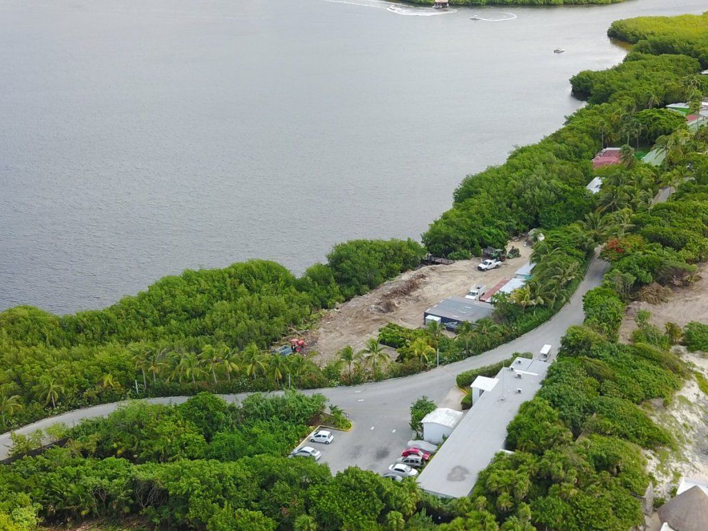 Comienzan a construir hotel en Cancún sin permiso