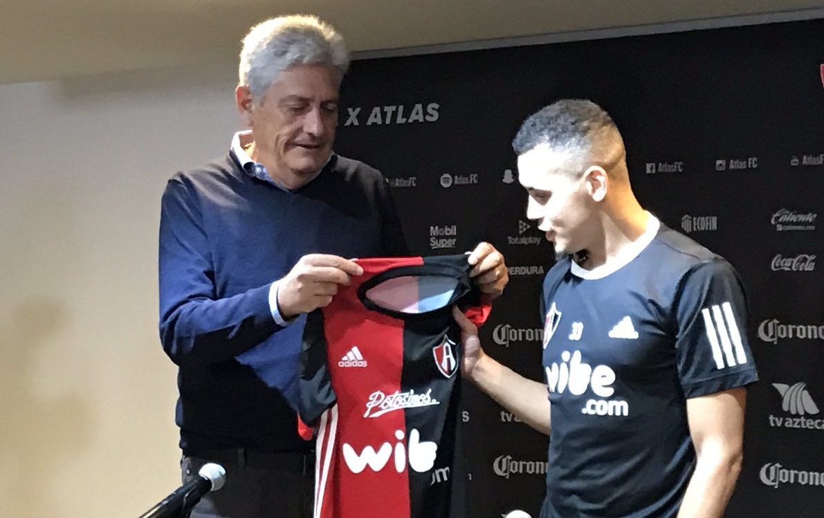 Atlas presenta a Ravel Morrison