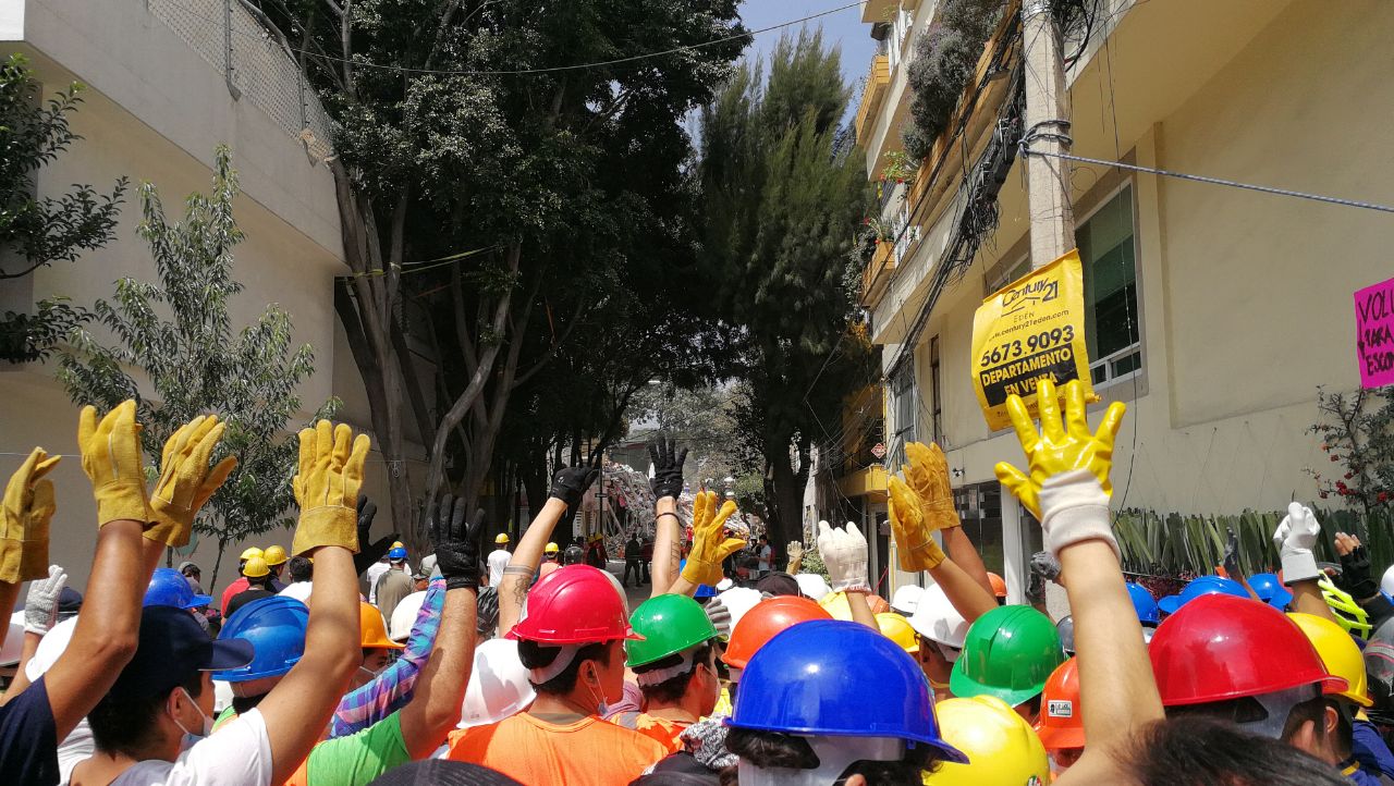 Organizan concurso de fotografía para honrar a héroes de sismo