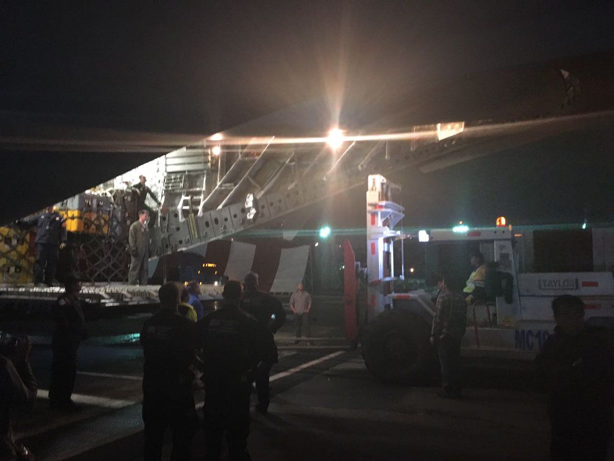 EE.UU. envía expertos y toneladas de equipo a México: Roberta Jacobson - rescatistas-estados-unidos-mexico