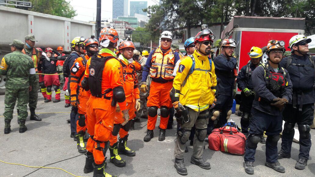 Brigadistas de Israel y Panamá se suman a labores de rescate