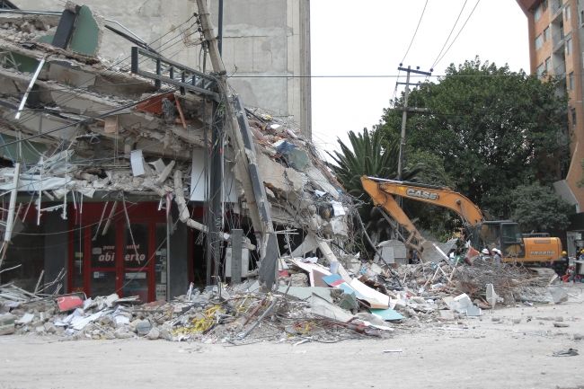 Gobierno federal no maneja ni ejecuta donativos por sismo: SHCP